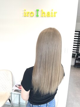 イロアイ(iro I) ミルクティーベージュ