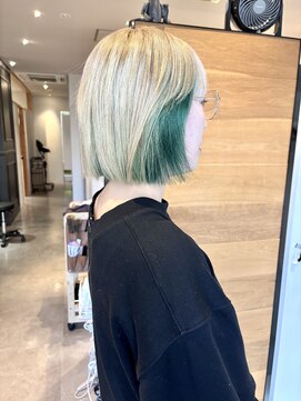 スーリール 伊都店(Sourire) ボブ/ダブルカラー/インナーカラー/ブリーチ/ショート