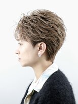 オーシャントーキョー 大阪(OCEAN TOKYO)&nbsp;韓国ヘアカルマパーマコンマバングセンターパートフェザーパーマ
