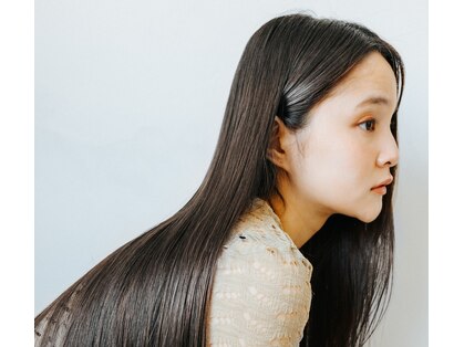 ロカ リセル バイ ツリー(loca resel by tree)の写真