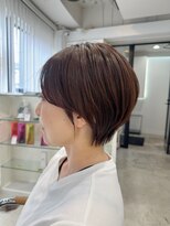 メモリーズ 表参道(Memories)&nbsp;骨格補正の丸みショート×サイドバングで360美シルエット♪