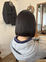 ヒナタ(hinata) 切りっぱなしボブ