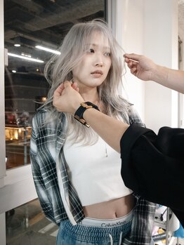 スティードトーキョー(Steed Tokyo)の写真/【カット+カラー+トリートメント¥7500円】ハイセンスなStylistが価格以上の"高見えStyle"をご提案します♪