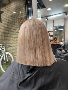 ラフ(LAFF) #黒髪#ボブルフ#ネビージュ#小顔#ワンレン