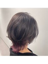 アルドーレ(Ardore)&nbsp;ワンポイントが可愛い☆ウルフカット！インナーカラー