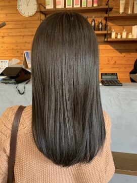 ビスクヘアデザイン(bisq hair design) 髪質改善カラー　艶カラー　ブラウンカラー　ミディアム