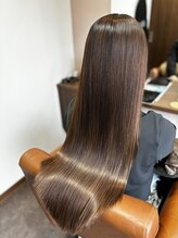 髪質改善×縮毛矯正メニューで多くの喜びの声をいただいています！髪質改善/縮毛矯正/ヘッドスパ/四日市