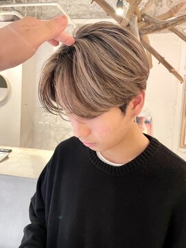 ルーム(Loom.) メンズミルクティーマッシュスタイル