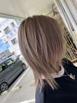ヘアーメイク プラス(Hair Make Pluss)&nbsp;ベージュ
