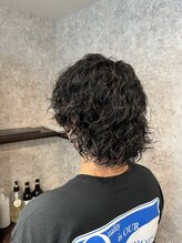 キタセンジュバーバー バイ ティーズ(KITASENJU BARBER by T's) サーフカール