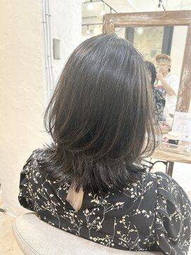 ロストシティ 横浜(LOST CITY) 大人可愛い20代30代40代ミディアムウルフレイヤ