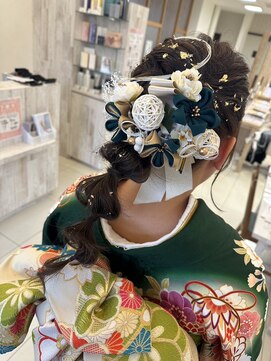 ルクール ヘアーアンドビューティー 新潟小針店(Le Coeur) 成人式編み下ろし