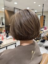 ピークアブー アヴェダ 池袋東武(PEEK-A-BOO AVEDA) ミニボブ【レイヤー】