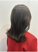 切りっぱなしセミロング
