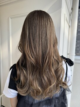 エイミーバイアフロートザガーデン 浦和店(amie by afloat the garden) ハイライトでふんわり明るくハニーベージュ