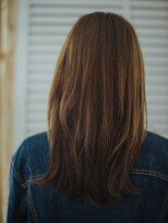 アマリス(Amaris) ミディアムロングレイヤー20代/30代/40代/50代/庭瀬