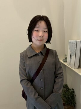 グラッド(glad) 前下がりミニボブ×シースルーセンターパート