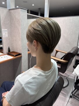 オーキッドバイヘアー(OrchiD.byhair) 首元スッキリハンサムショート