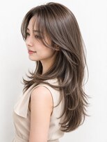 サーカス バイ ビュートリアム 青山(CIRCUS by BEAUTRIUM)&nbsp;ロングレイヤー 艶髪 軽く見えるロングヘア 表参道 青山