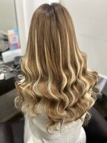 グランディールヘアデザイン(grandir hairdesign)&nbsp;多めハイライト！-Yurika-
