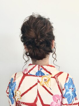 アヤナ バイ アヤラ(ayana by ayala) 【ayana. by ayala 浦安 美容室】