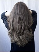 流行りのグレージュ★カラー