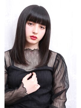 マコ(MAKO) セミロングストレート