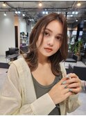 くびれヘア/韓国ヘア/ミディアム/前髪/小顔カット/透明感カラー