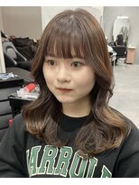 ジエクトカナウ 梅田&nbsp;【顔周り似合わせカット】姫カットレイヤー/くすみベージュ