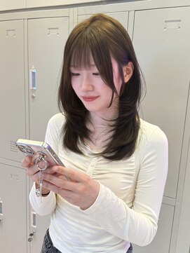 セシル(SECYL) 【Mika】韓国風　ハッシュレイヤー　レイヤーカット　ワンホン