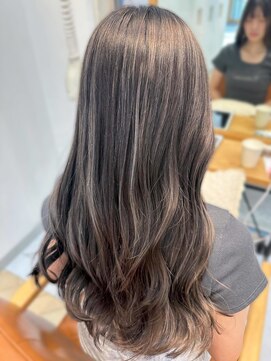 ユニ バイ マグ 長野店(Uni.by Mag) 20代30代コントラストハイライト透明感カラー♪