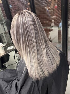 ハーパーズ 渋谷(harpers) エアタッチバレイヤージュ×ペールホワイト