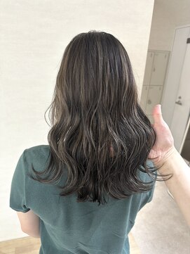 フルールバイアヴァンスクロス(Flulu by avance. cross) ハイライトカラー/東梅田