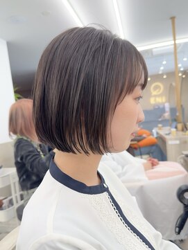 エニ 自由が丘(ENi) イメチェン/ハッシュカット/フルバング/似合わせカット/自由が丘