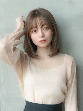 ケアリー 東浦和(Carelly) デザインカラー/レイヤーカット/ウェットヘア/オリーブベージュ