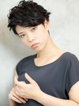 ベック ヘアサロン(BEKKU hair salon) 黒髪で魅せる☆大人モードな無造作ショート!簡単スタイリング!