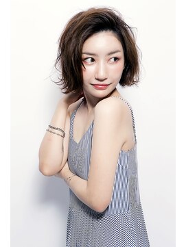 ミエルヘアーエスト 新宿店(mielhair est) ナチュラル外ハネボブ【mielhair新宿】