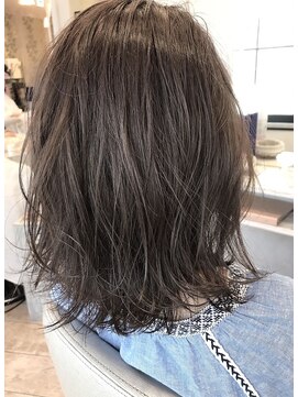 リバレッジ 広尾(Leverage) 《Leverage》透明感のある外国人風グレージュ