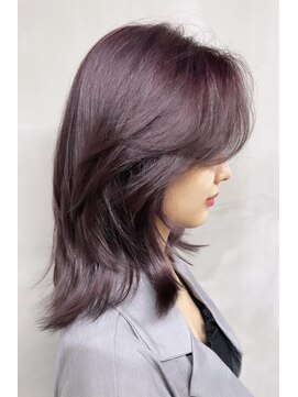 ジーナ 梅田(Zina) 【Zina 博多】　大人かわいい＊顔回りレイヤー＊オルチャンヘア