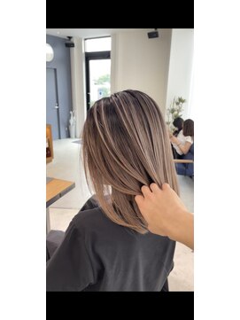 ストゥー(StueW.) バレイヤージュ21【倉敷】【岡山】【ハイライト】