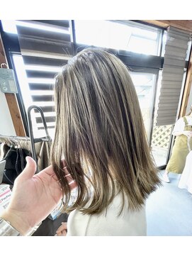 ラックセカンドスペース(LUCK 2nd SPACE) 【ハイライト】ミルクティーベージュ