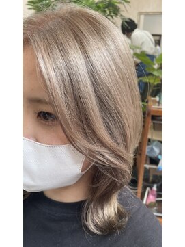 ギフト ヘアー サロン(gift hair salon) 【韓国風ミルクティー】原口健伸