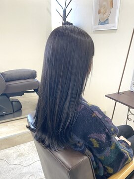 サンカク(SAN KAKU) ダークグレージュ