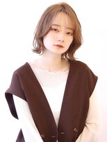 オーロ 宝塚店(ORO)&nbsp;【ひし形30代40代グレージュカラー斜めバングショートボブ】