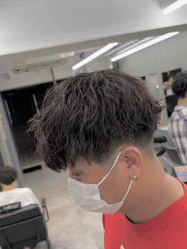 オーバルバイアピッシュ(OVARL by apish) 緩め縦落ち