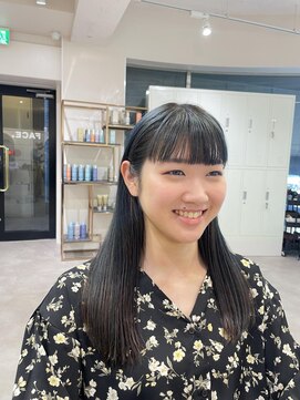 フェイス 石川町 (FACE) 斜めバングアッシュオリーブオンブレグレージュアッシュ