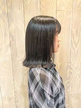 ヘアートゥリース 武蔵小杉店(hair trees) シンプル外はねボブ