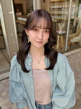 クム(kumu) レイヤーカットくびれスタイル