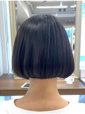 襟足ぱっつんボブ