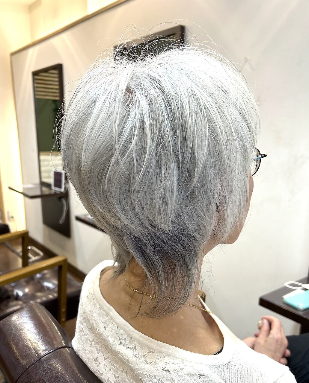 グレイヘアー/ナチュラルウルフ50代60代70代：L216004111｜ヘアー